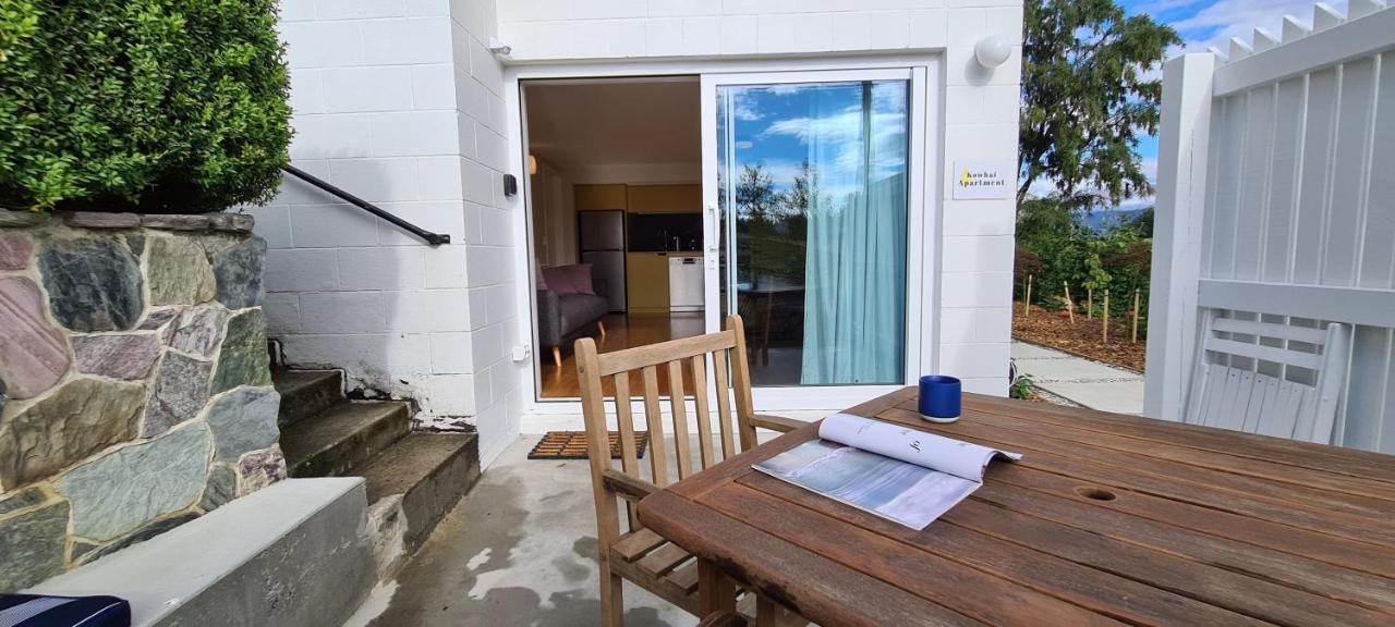 Kowhai Apartment - Private Opposite Golf Course Central Wanaka Exterior photo
